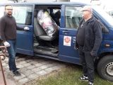 Przekazali odzież i obuwie dla uchodźców
