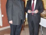 043