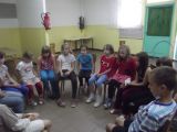 img09